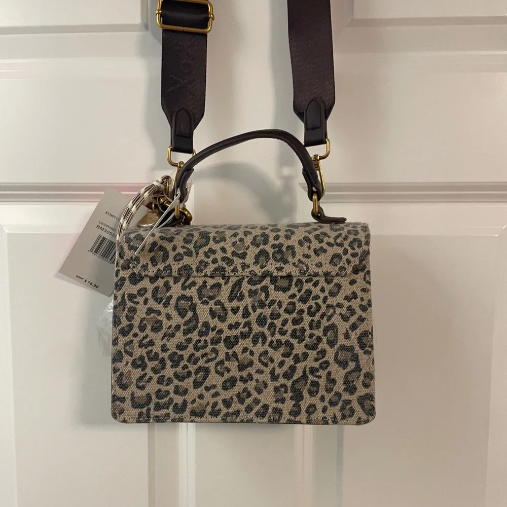 Betsey Johnson Leopard Print Crossbody Bag Cowboy Boot Charm New with Tag VIRAL - Picture 9 of 9